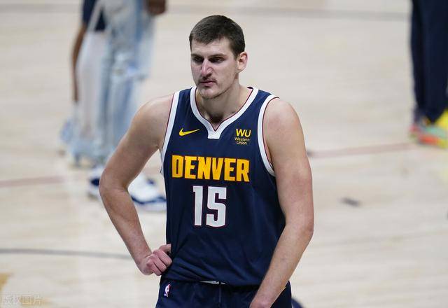  约基奇27+15+12再斩三双  